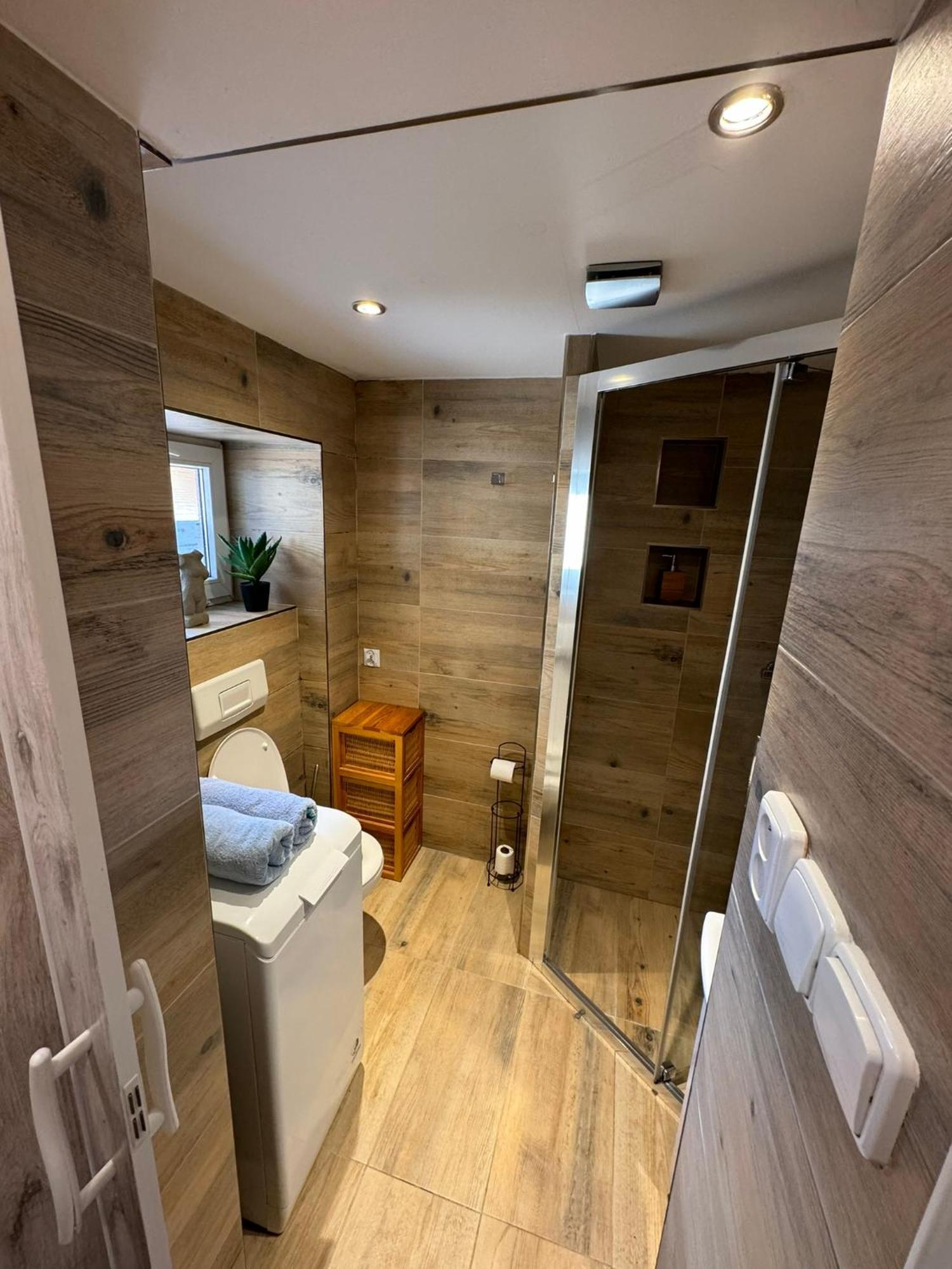 Apartman V Srdci Liberce リベレツ エクステリア 写真